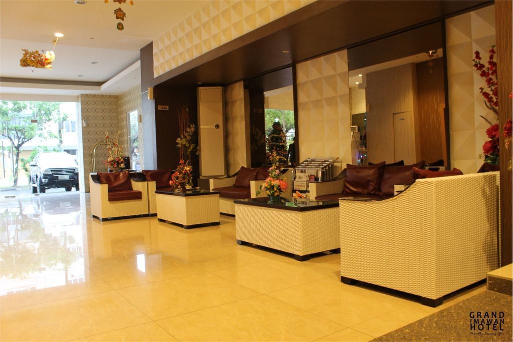 Grand Imawan Hotel Макасар Экстерьер фото
